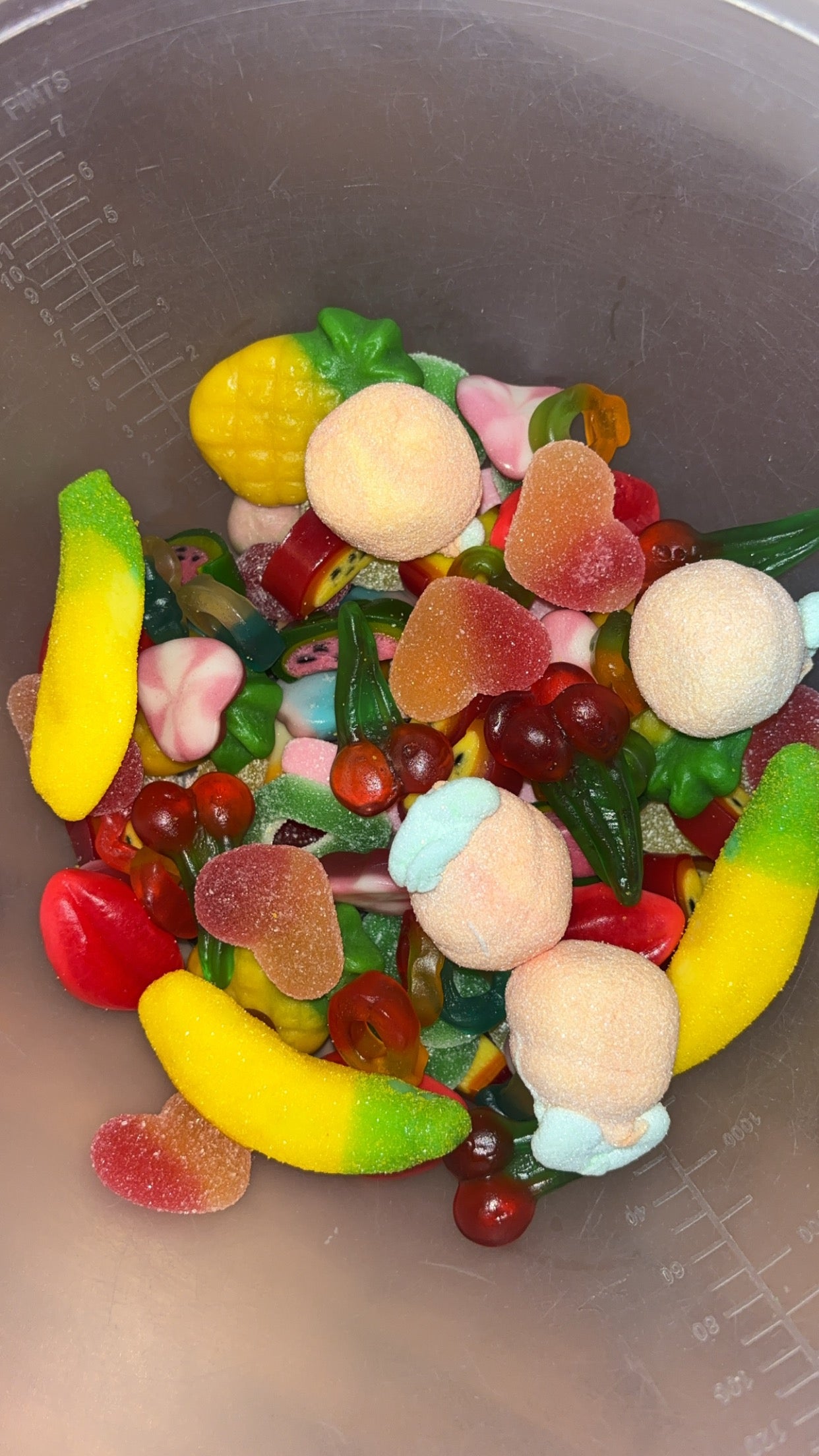 Love island theme pick n mix 1KG